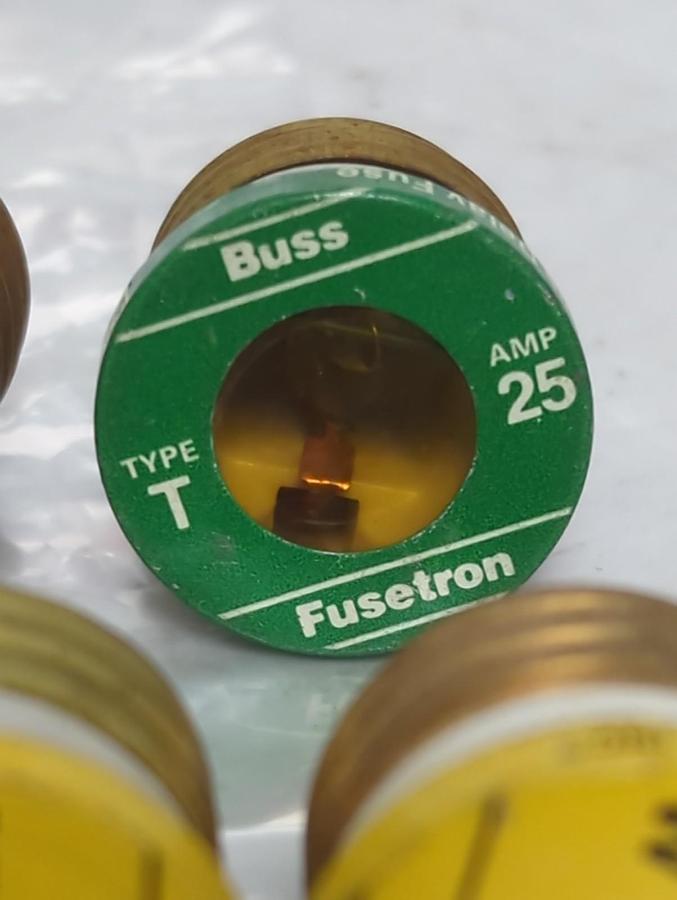 Used BUSSMANN,25 AMP,SCREW IN FUSE 25 AMP LOT OF 5 PRE-OWNED