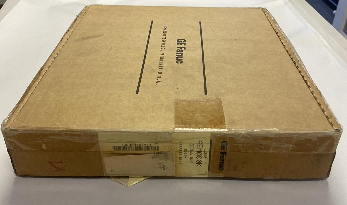 Used GE FANUC,IC650AEM000K,MODEM CARRIERBAND NEW