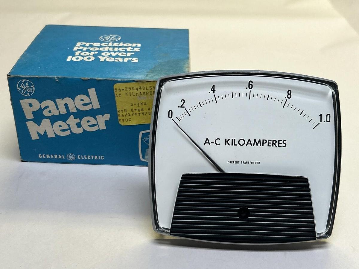 Used GENERAL ELECTRIC,50-250440LSVA1,PANEL METER 0-1.0 A-C KILOAMPERES NOS