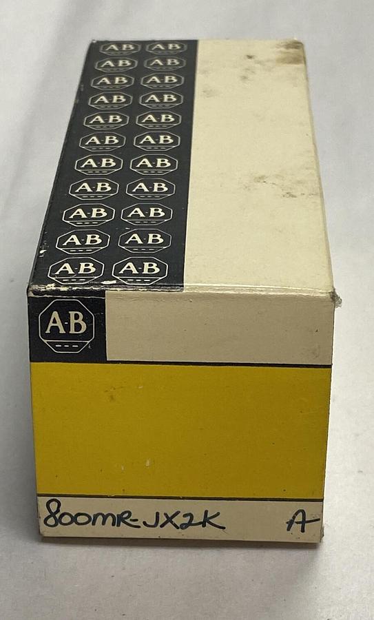 Allen-Bradley,800MR-JX2K,Series A Push Button NOS