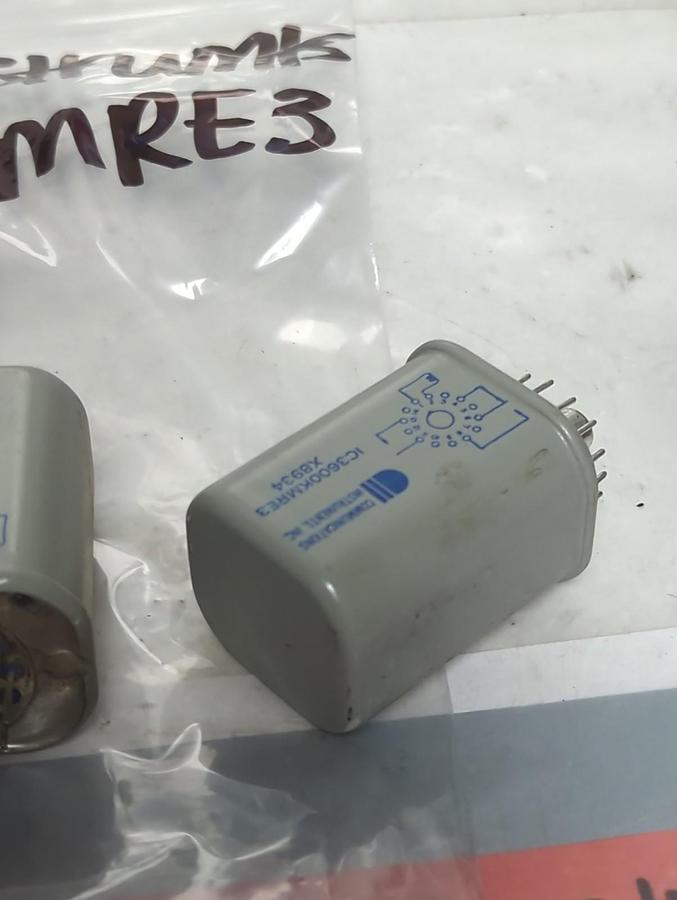 Used COMMUNICATIONS INSTRUMENT,IC3600KMRES X8934,RELAY 8-PIN LOT OF 4 PRE-OWNED