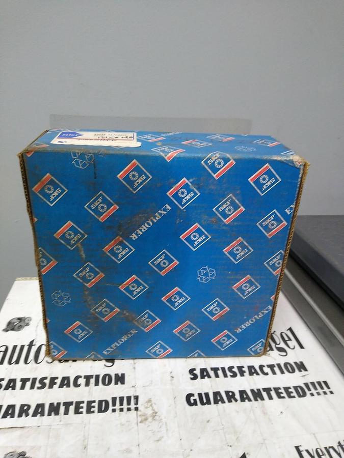 Used SKF,23226 CC/CW33,Spherical Roller Bearing NOS