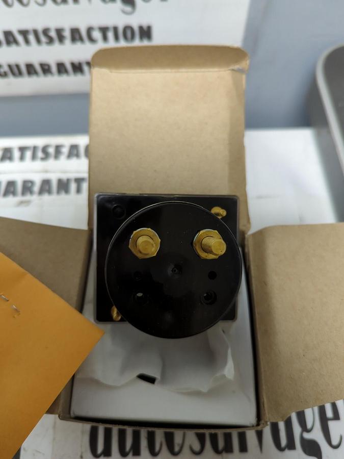 WESCHLER,19568203 ALL GX-332 606593A24 R/S: 0-300VD,PANEL METER NOS