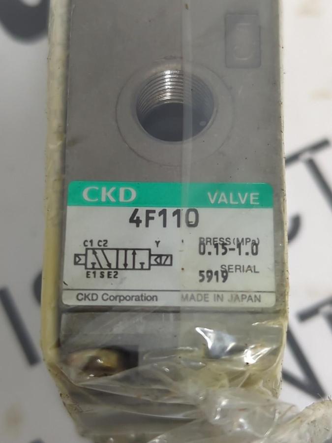 CKD,4F110-06,SOLENOID VALVE 24 V DC NOS
