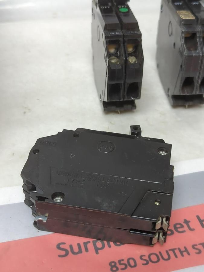 Used GENERAL ELECTRIC,THQP2115,CIRCUIT BREAKER 15 AMP 2-POLE LOT OF 3 PRE-OWNED