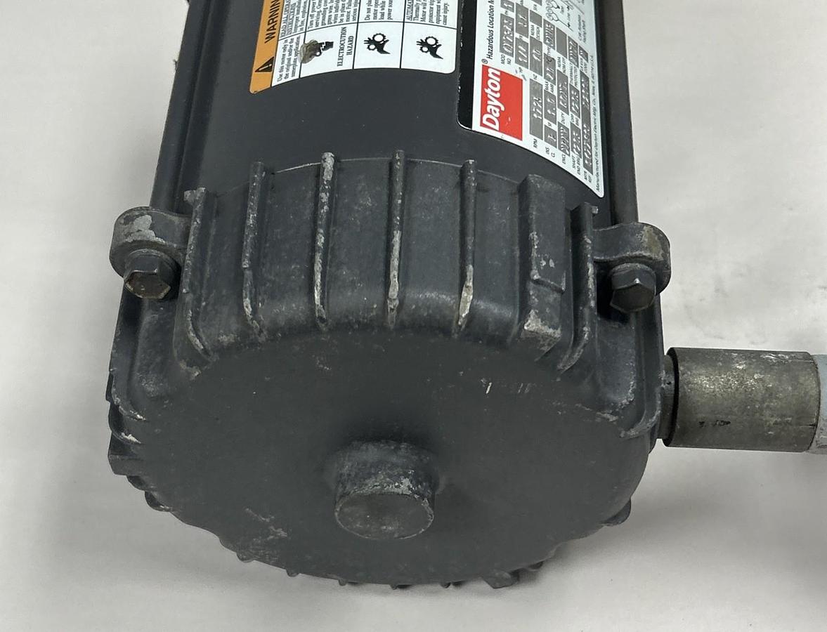 Used DAYTON,6K734S,HAZARDOUS LOCATION MOTOR 1/4HP 115V 1725RPM 1PH 56 FRAME