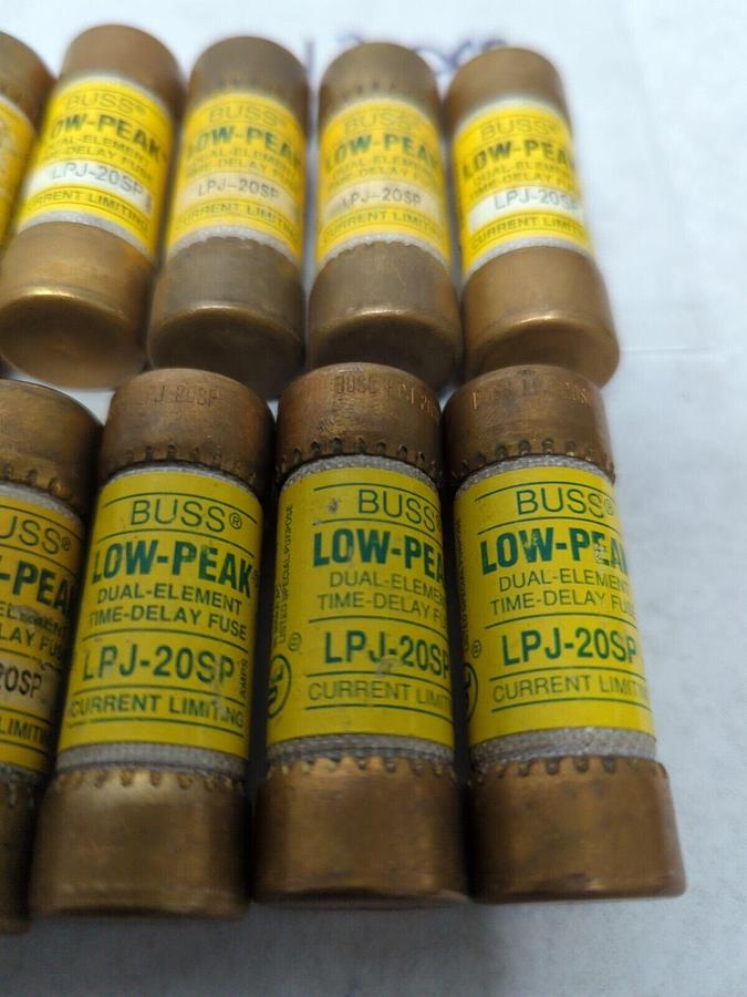 Used COOPER BUSSMANN,LPJ-20SP,LOW-PEAK 20 AMP FUSE LOT OF 12 PRE-OWNED