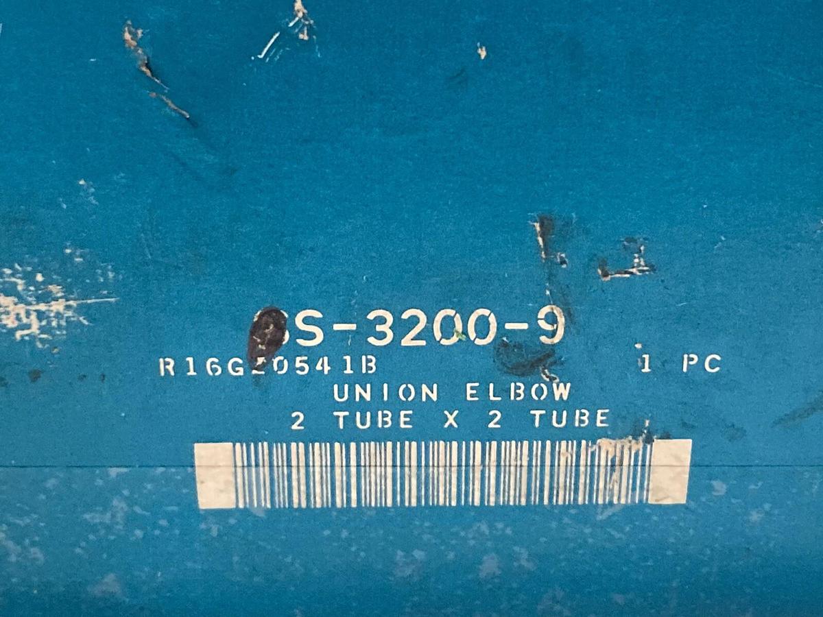Swagelok,S-3200-9,Union Elbow 2 inch X 2 inch Tube
