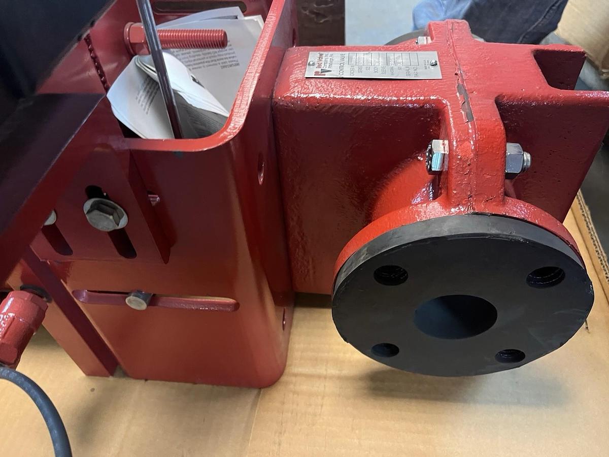 RV RED VALVE,5200,CONTROL PINCH VALVE SIZE 2 EPDM PMV D3 DIGITAL POSITIONER