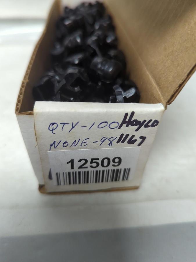 HAYCO,1167,CABLE STRAIN RELIEF BUSHING LOT OF 100 PCS. NOS