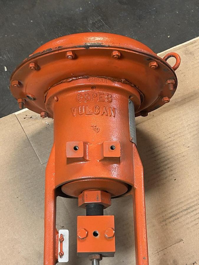 Used COPES VULCAN,V-38,1 INCH ACTUATOR VALVE CLASS 300 WCB