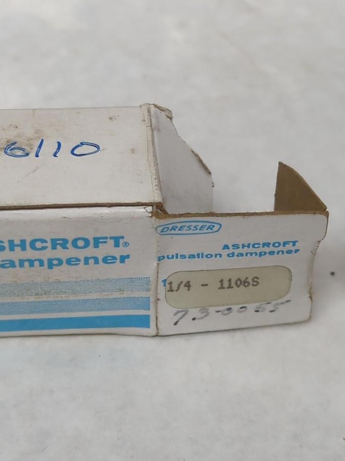 DRESSER/ASHCROFT,1/4-1106S,PULSATION DAMPER NOS