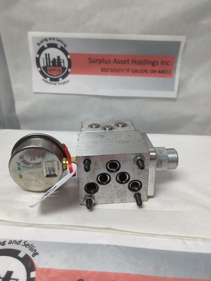 Used SUN HYDRAULICS,BBP,MANIFOLD IFNI-A2+ WITH PPFC-ABN CARTRIDGE VALVE PRE-OWNED