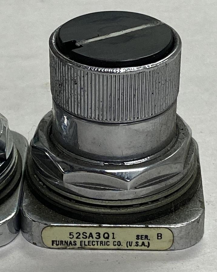 Furnas,52SA3Q1,Oil Tight Selector Push Operator Black Flush Lot Of 4 NO BOX