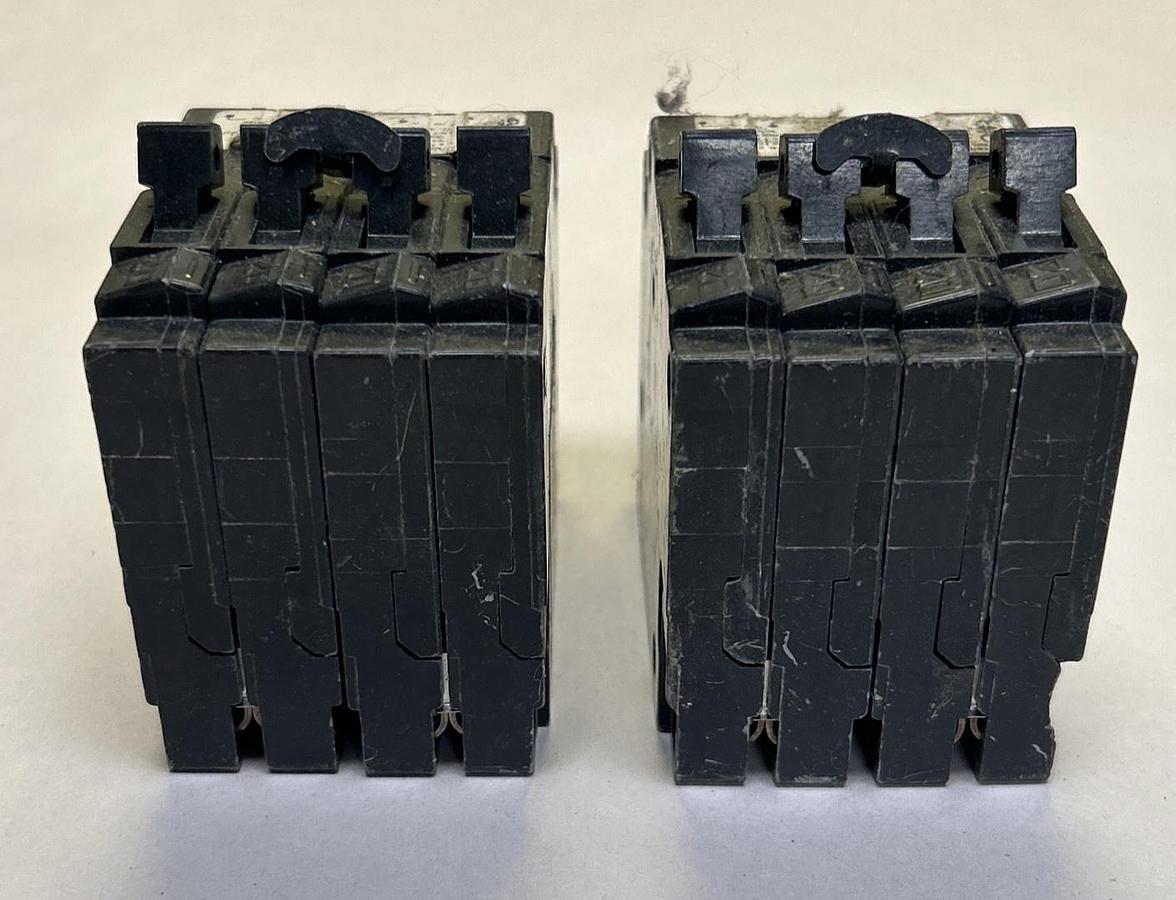 Used SIEMENS,Q22050CT,CIRCUIT BREAKER 20A-50A 120/240V 4P LOT OF 2