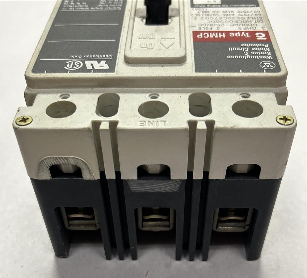 Used WESTINGHOUSE,HMCP003A0C,CIRCUIT BREAKER 3A 600V 3P