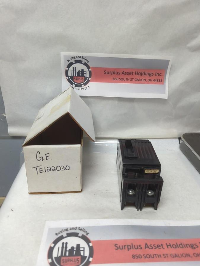 Used GENERAL ELECTRIC,TE122030,CIRCUIT BREAKER 2-POLE 30 AMP PRE-OWNED