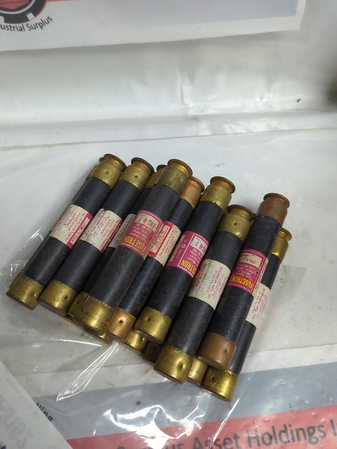 Used COOPER BUSSMANN,FRS-R-7,FUSETRON 7 AMP FUSE LOT OF 16 PRE-OWNED