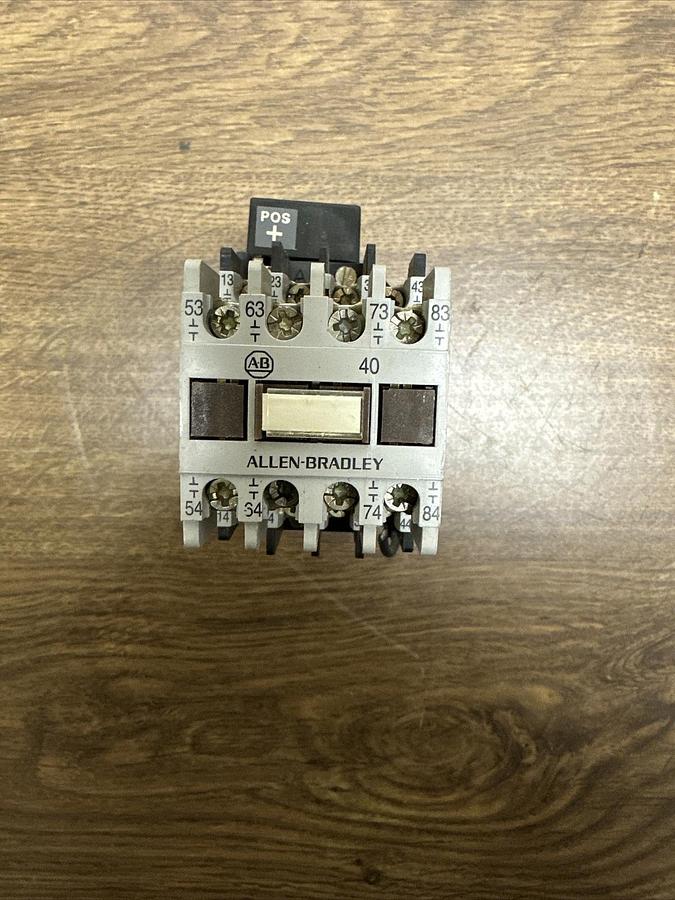 Used Allen Bradley,700DC-F400,W/195-FA40 Contactor