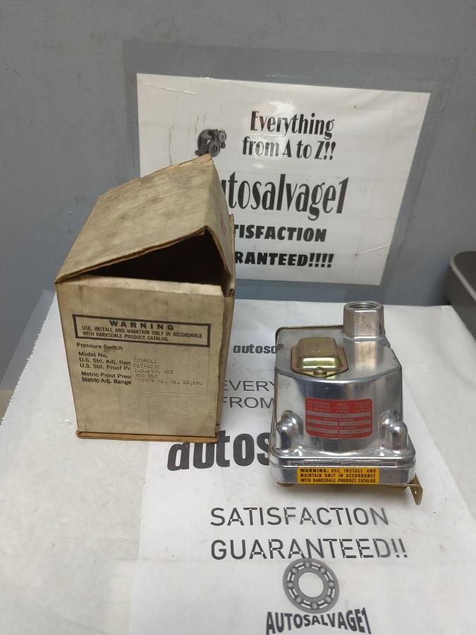 BARKSDALE,D1T-H150,PRESSURE OR VACUUM ACTUATED SWITCH 300 PSI NOS