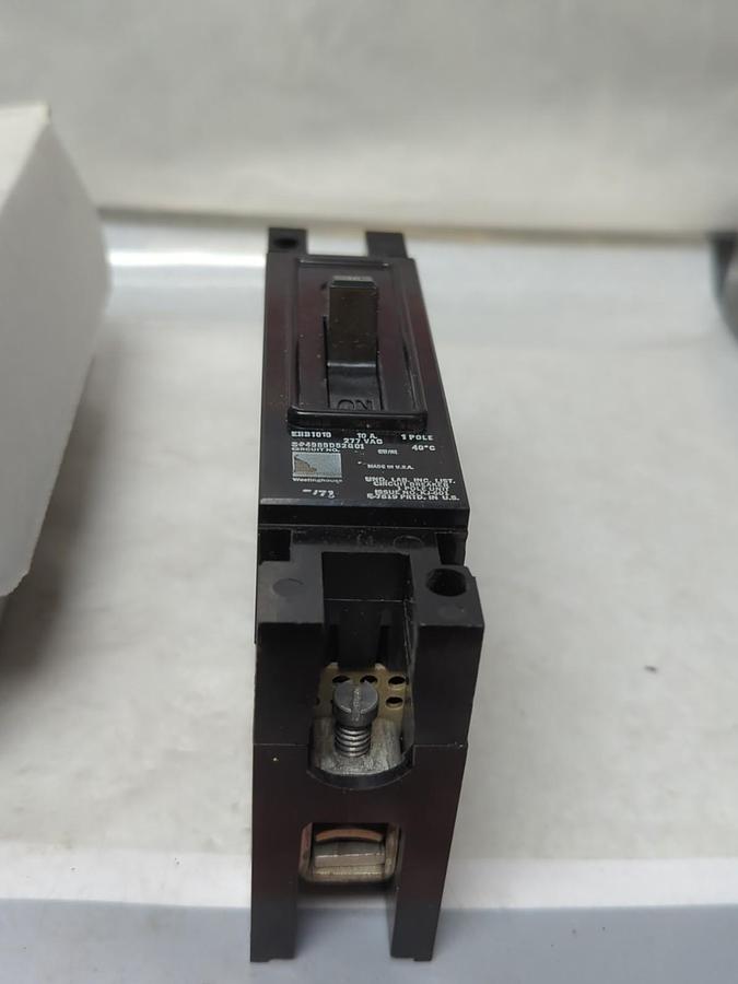 Used WESTINGHOUSE,EHB1010,CIRCUIT BREAKER 1-POLE 10 AMP PRE-OWNED
