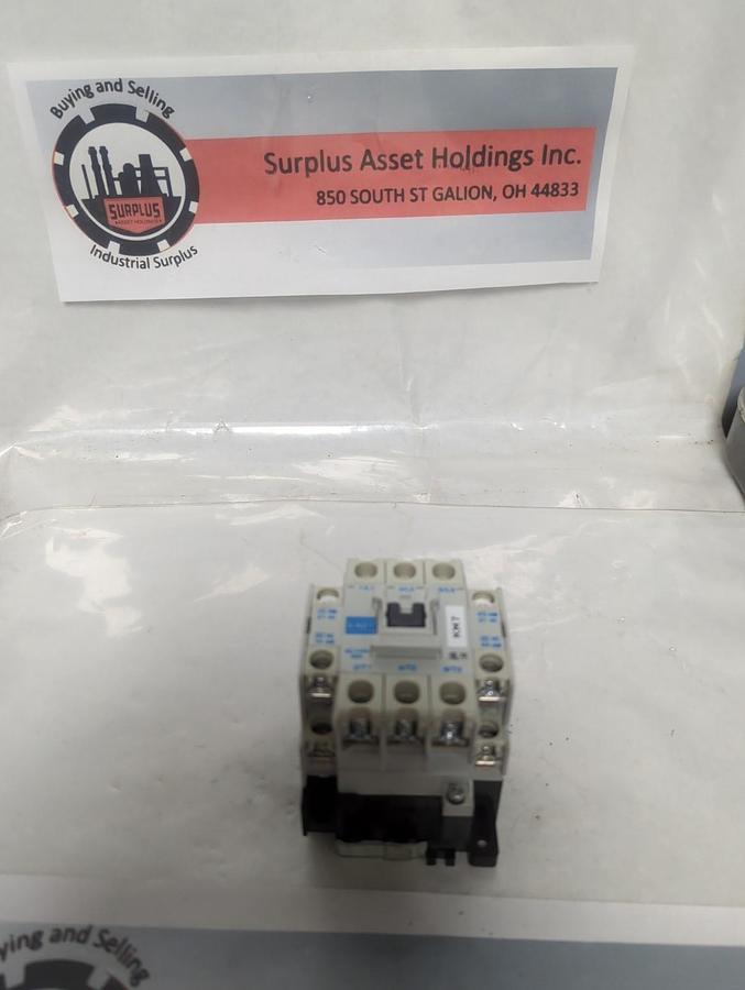 Used MITSUBISHI,S-N21,CONTACTOR PRE-OWNED
