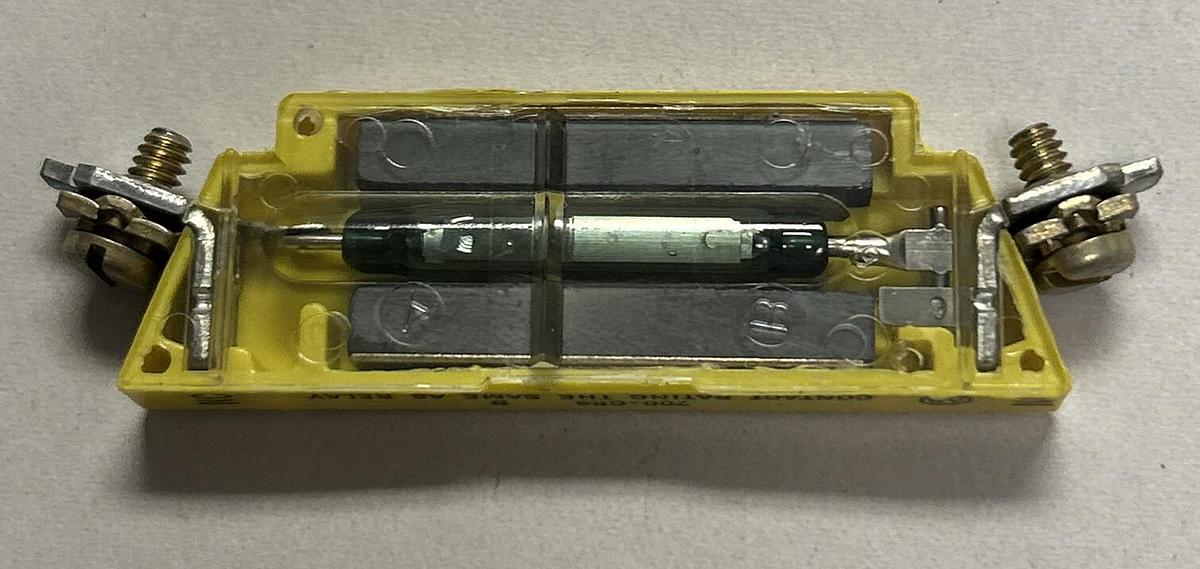 ALLEN BRADLEY,700-CR6,SER B CONTACT CARTRIDGE NOS