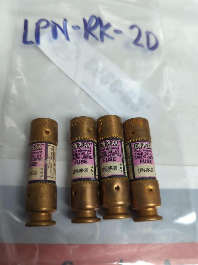 Used COOPER BUSSMANN,LPN-RK-20,LOW-PEAK 20 AMP FUSE LOT OF 4 PRE-OWNED