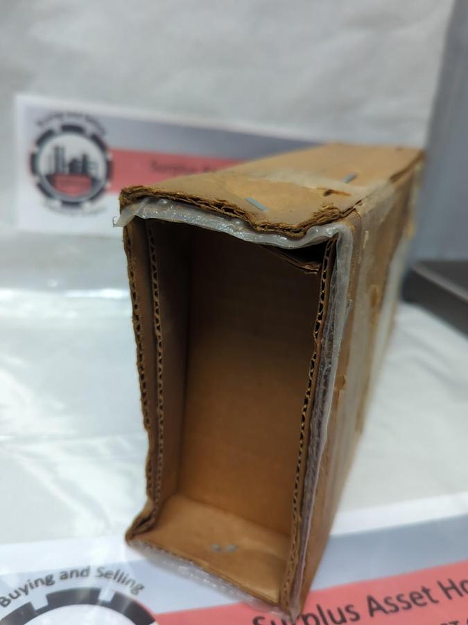 GE,SB9 BB211SUM2Y,CONTROL/SELECTOR SWITCH NOS