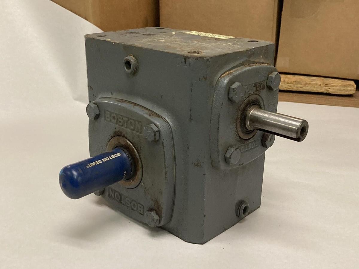 Used Boston Gear,718-20-C H.P. 770,Gear Reducer Ratio 20