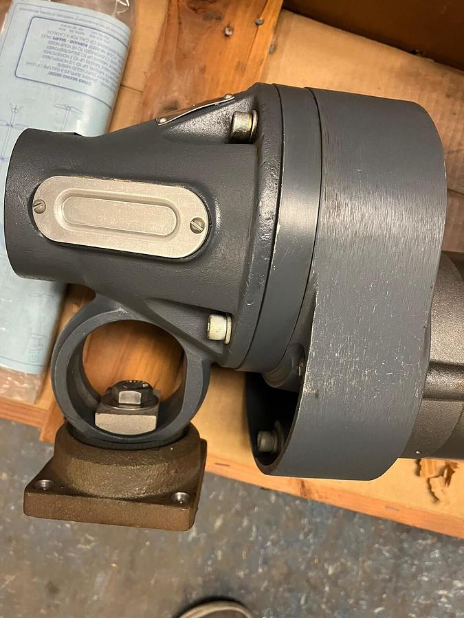 Used SHARPE,G-050,MOTORIZED MIXER 1/2HP 3PH 208-230/460V