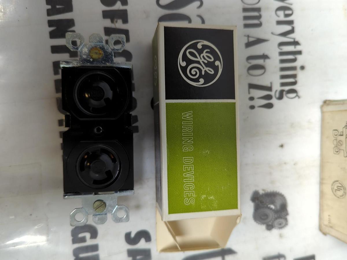 G.E.,GL4700,DUPLEX GROUNDING  RECEPTACLE 15A-125V  2-POLE 3-WIRE BOX OF 10 NOS
