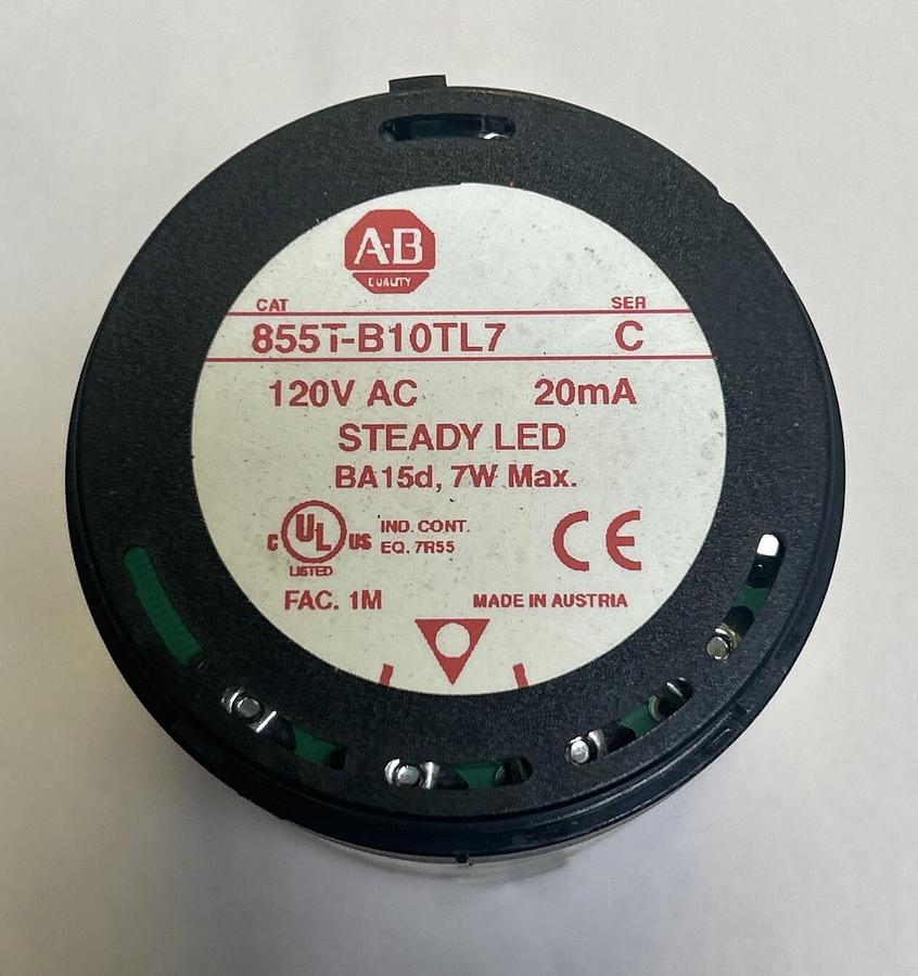 Used ALLEN BRADLEY,855T-B10TL7,WHITE STEADY LIGHT