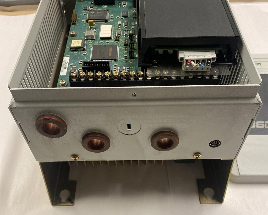 Used ALLEN BRADLEY,1336F-BRF30-AA-EN-GMS5-L4 PLUS II,AC DRIVE 3HP