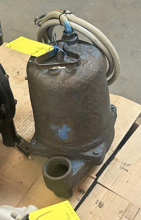 Used GOULD,WS0532A,SEWAGE EJECTOR PUMP 1HP 2"
