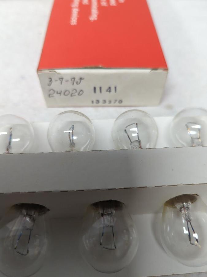 CHICAGO MINIATURE LAMPS,1141,MINIATURE BULB CLEAR 10 PACK NOS