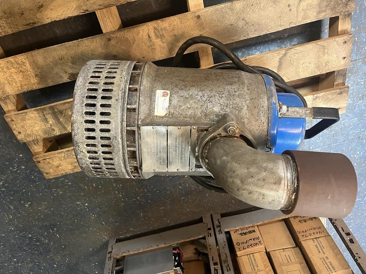 Used FLYGT,U-2066.171-0508,SUBMERSIBLE 3" PUMP 2.4HP 230V 1PH