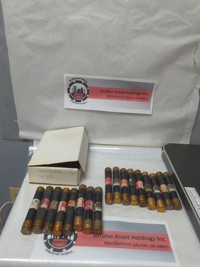 Used COOPER BUSSMANN,FRS-R-5,FUSETRON 5 AMP FUSE LOT OF 17 PRE-OWNED