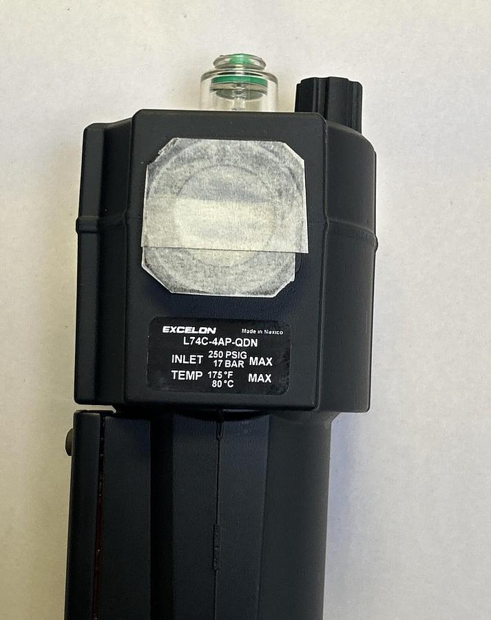 NORGREN,L74C-4AP-QDN,OIL FOG LUBRICATOR 1/2" NPT 250 PSI NOS