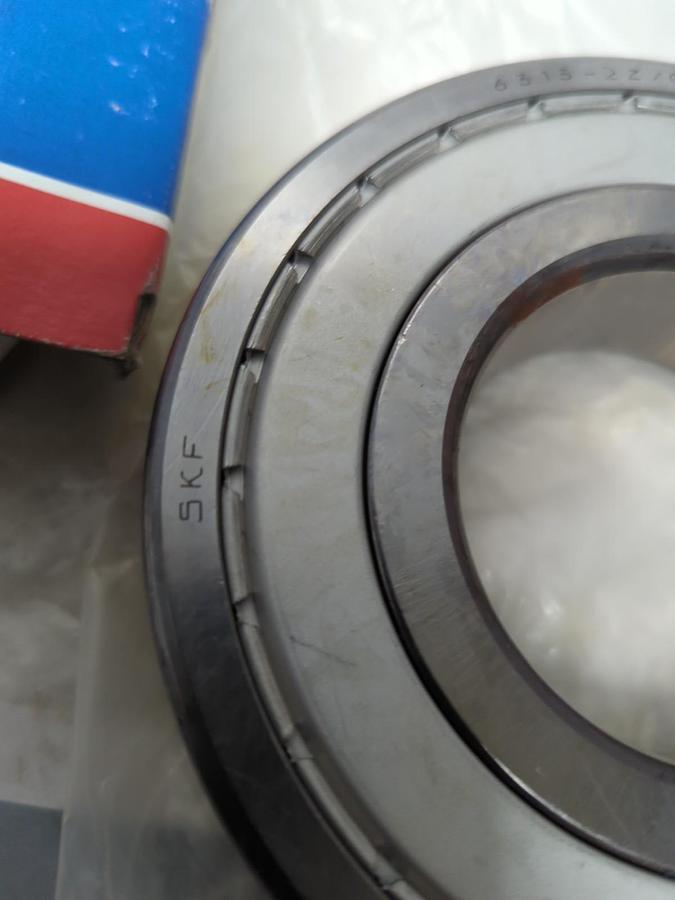 SKF,6313 2ZJEM,METAL SHIELDED DEEP GROOVE BALL BEARING NOS