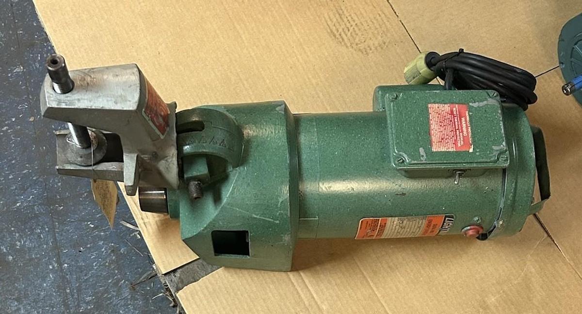 Used LIGHTNIN,E77R3026T-QW,AGITATOR MIXER .30HP 115/230V 1725/1425RPM 1PH FD56YZ FR