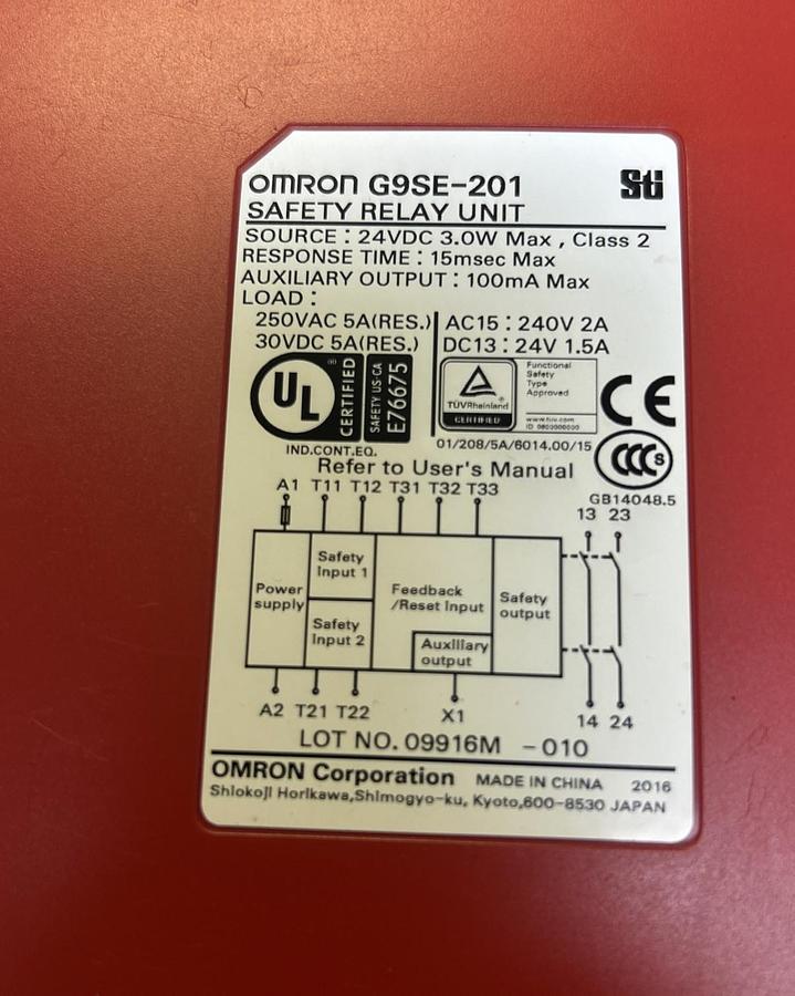 Used OMRON,G9SE-201,SAFETY RELAY 24VDC