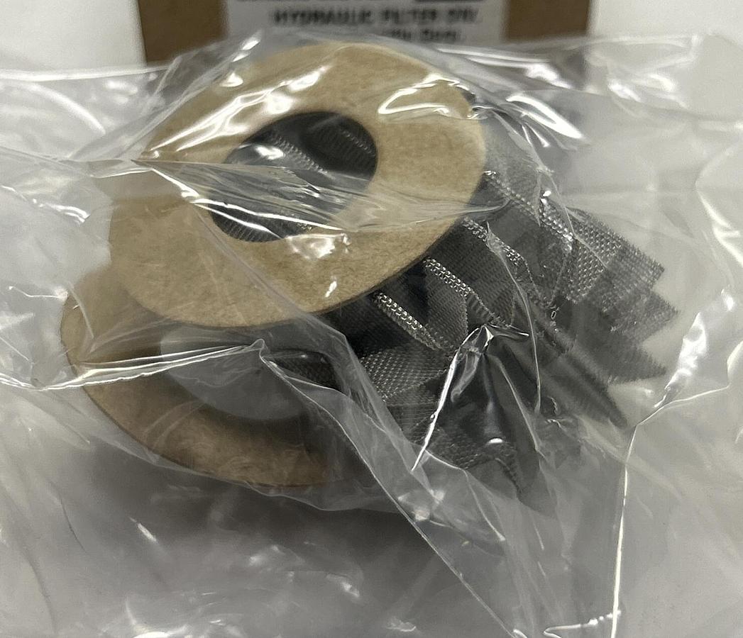 Used PARKER,927267,HYDRAULIC REPLACEMENT FILTER NEW