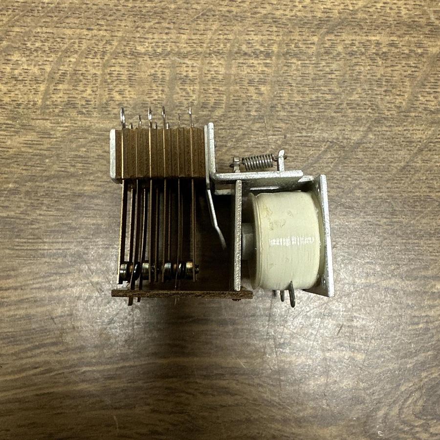 Magnecraft,W630X-7,Relay