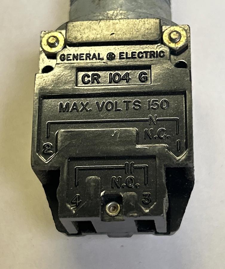 Used GENERAL ELECTRIC,CR104G,SELECTOR SWITCH