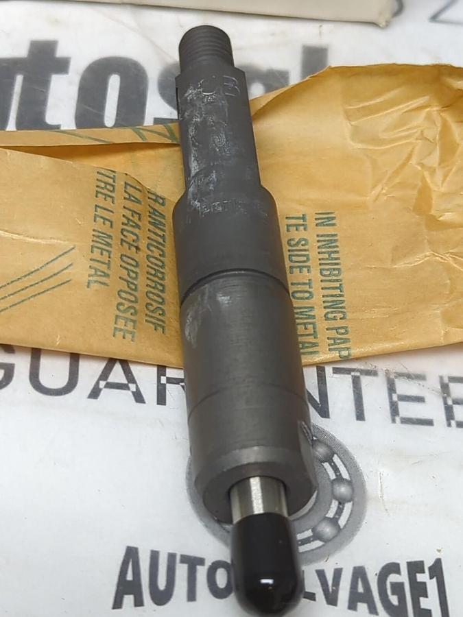 HYSTER,1306132,ATOMISER FUEL INJECTOR NEW