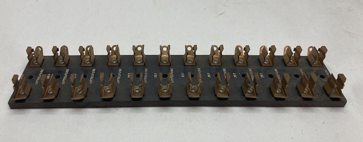 Used Littlefuse,357,Fuse Holder Block