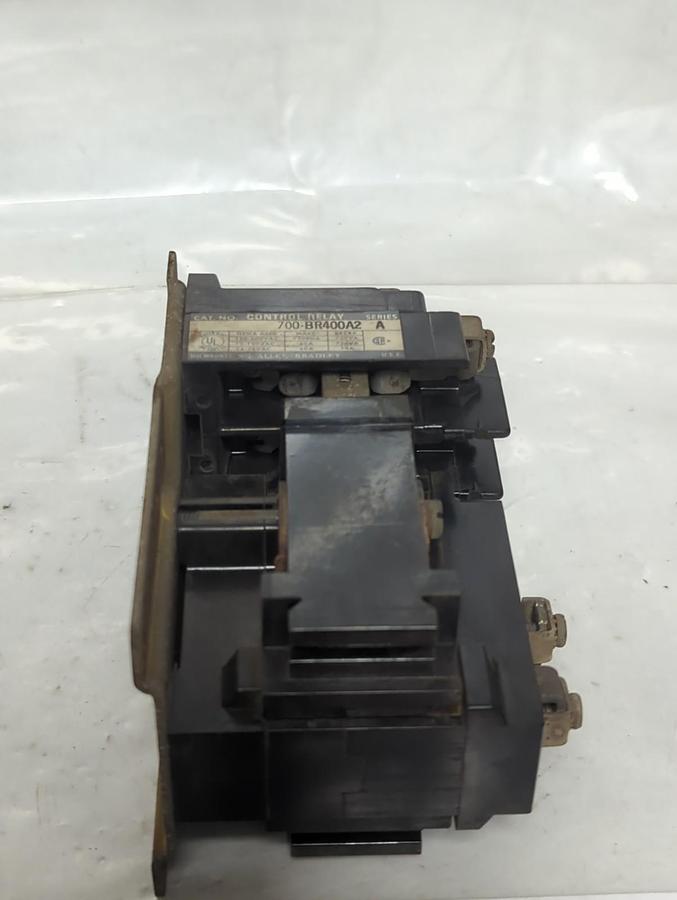 Used ALLEN BRADLEY,700-BR400A2,SERIES A CONTROL RELAY PRE-OWNED