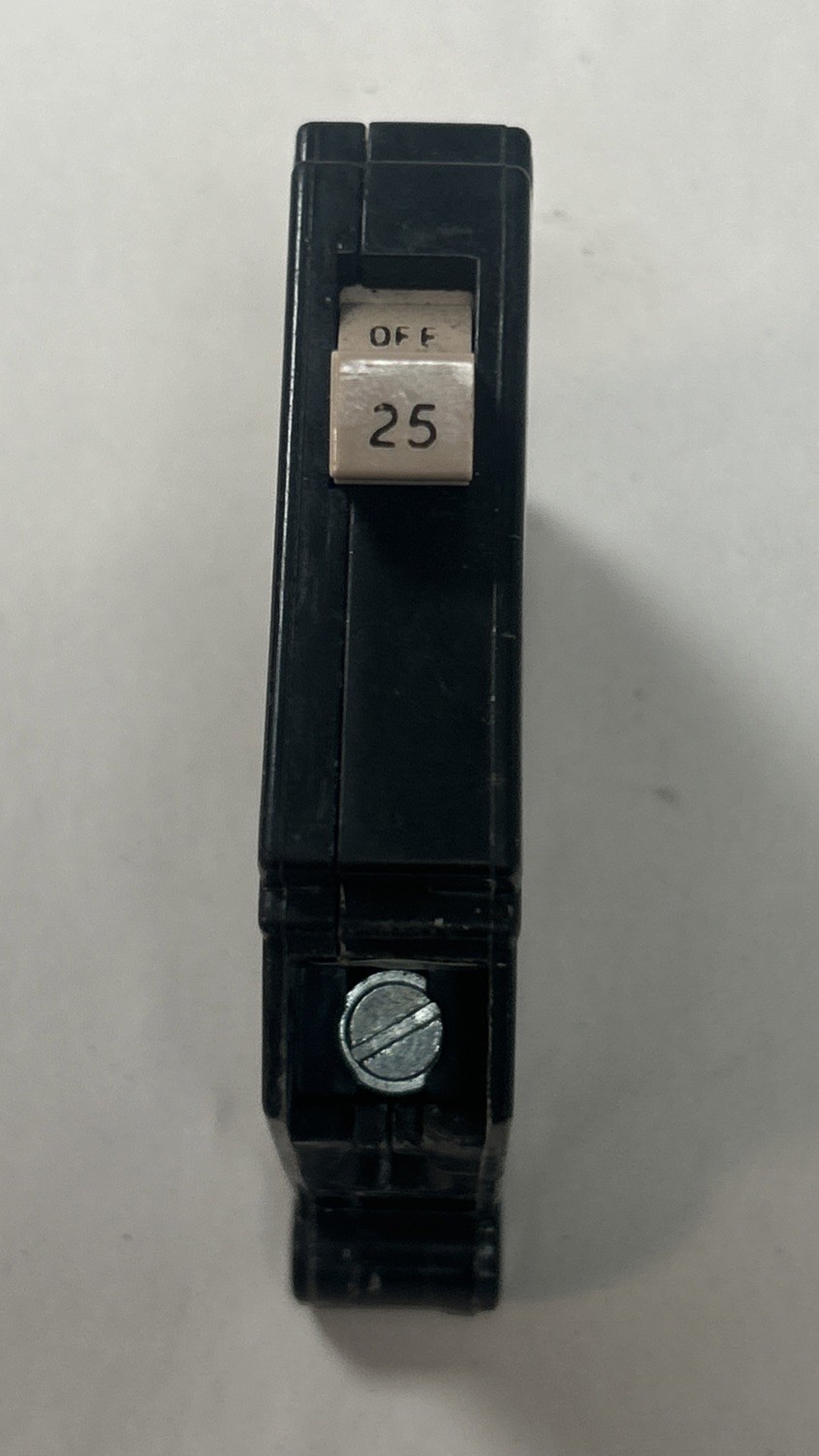 Used CUTLER-HAMMER,CH125,CIRCUIT BREAKER 25A 120/240V 1P