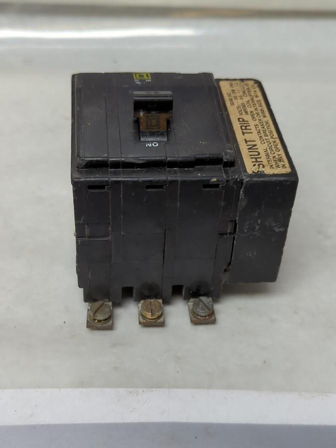 Used SQUARE D,HACR360,CIRCUIT BREAKER 60 AMP 3-POLE PRE-OWNED